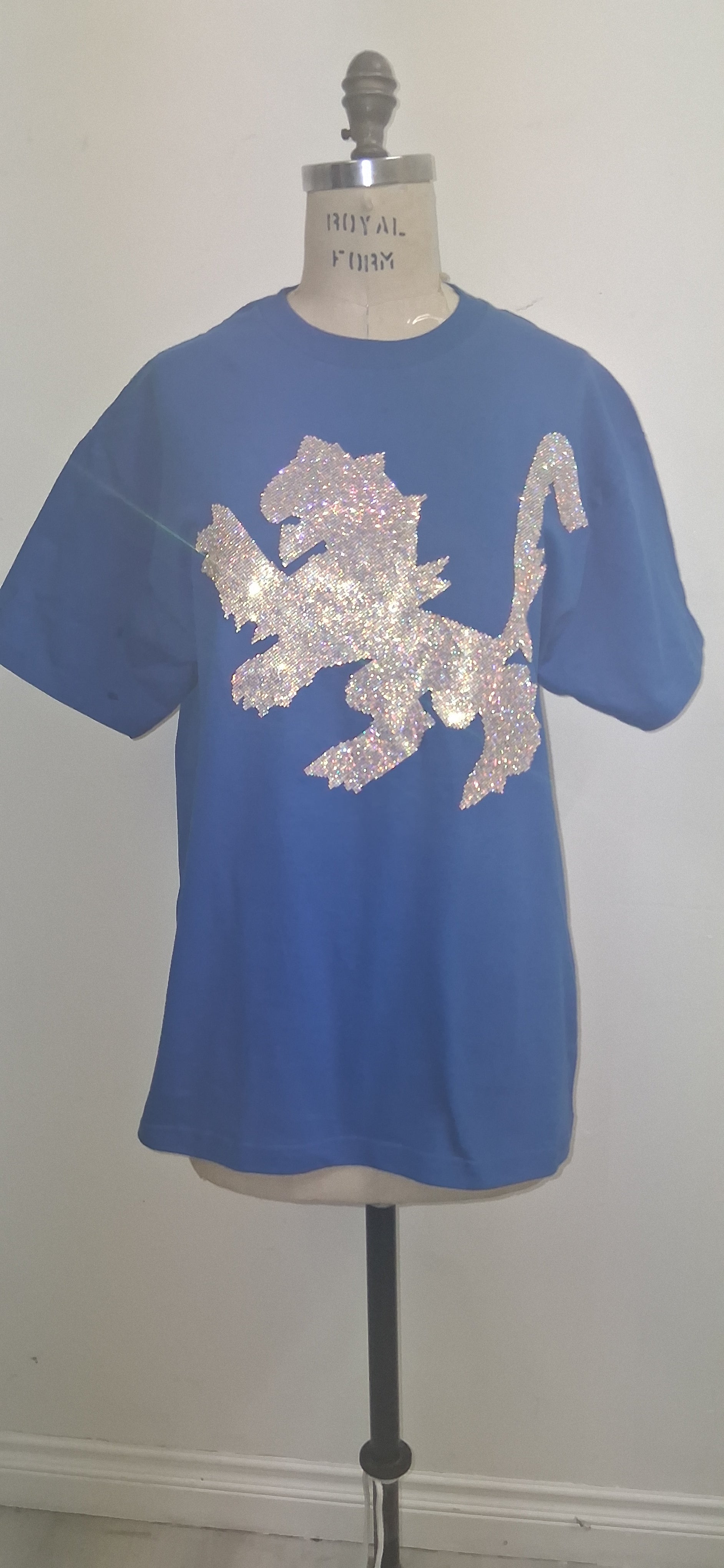 GLAMOROUS CRYSTALS LION T-SHIRT