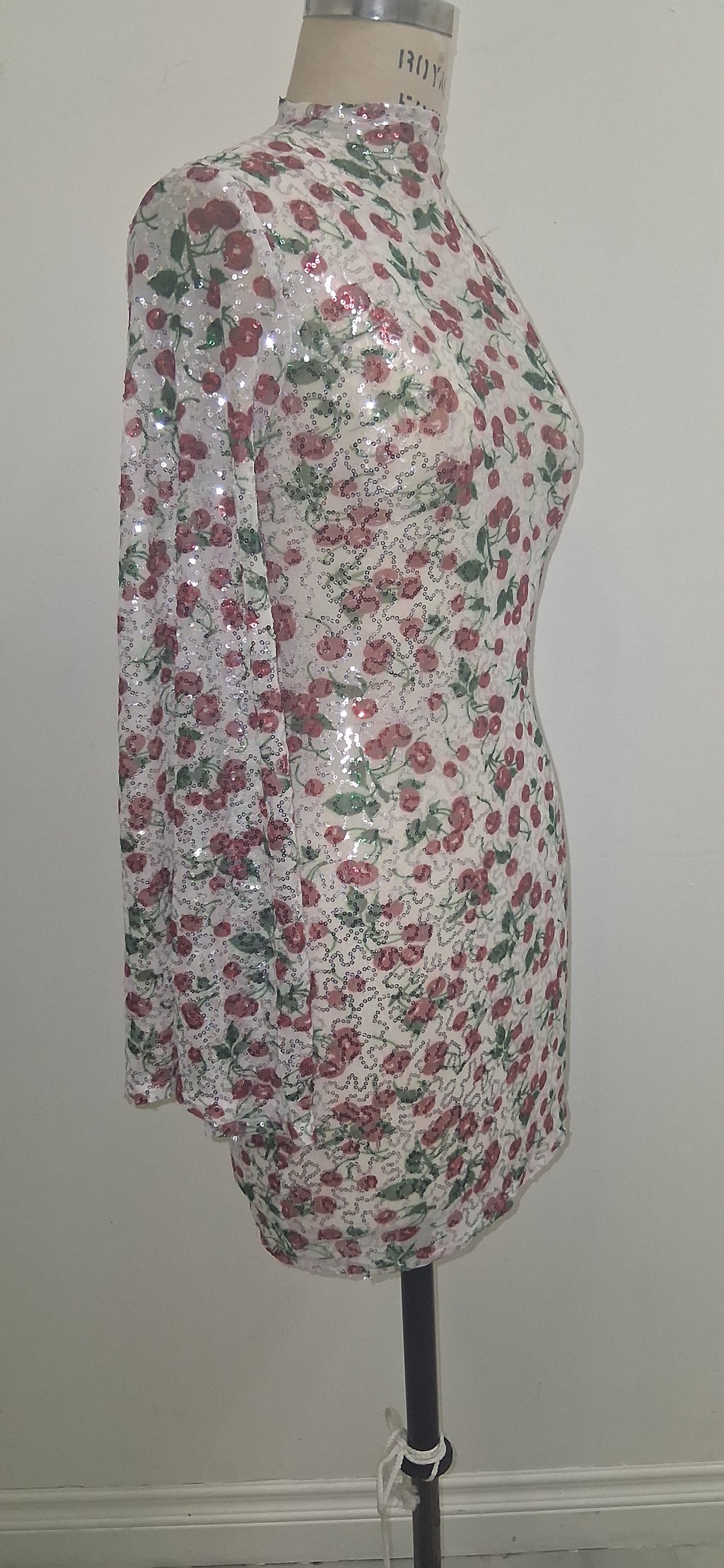 BELL SLEEVES CHERRIES DRESS