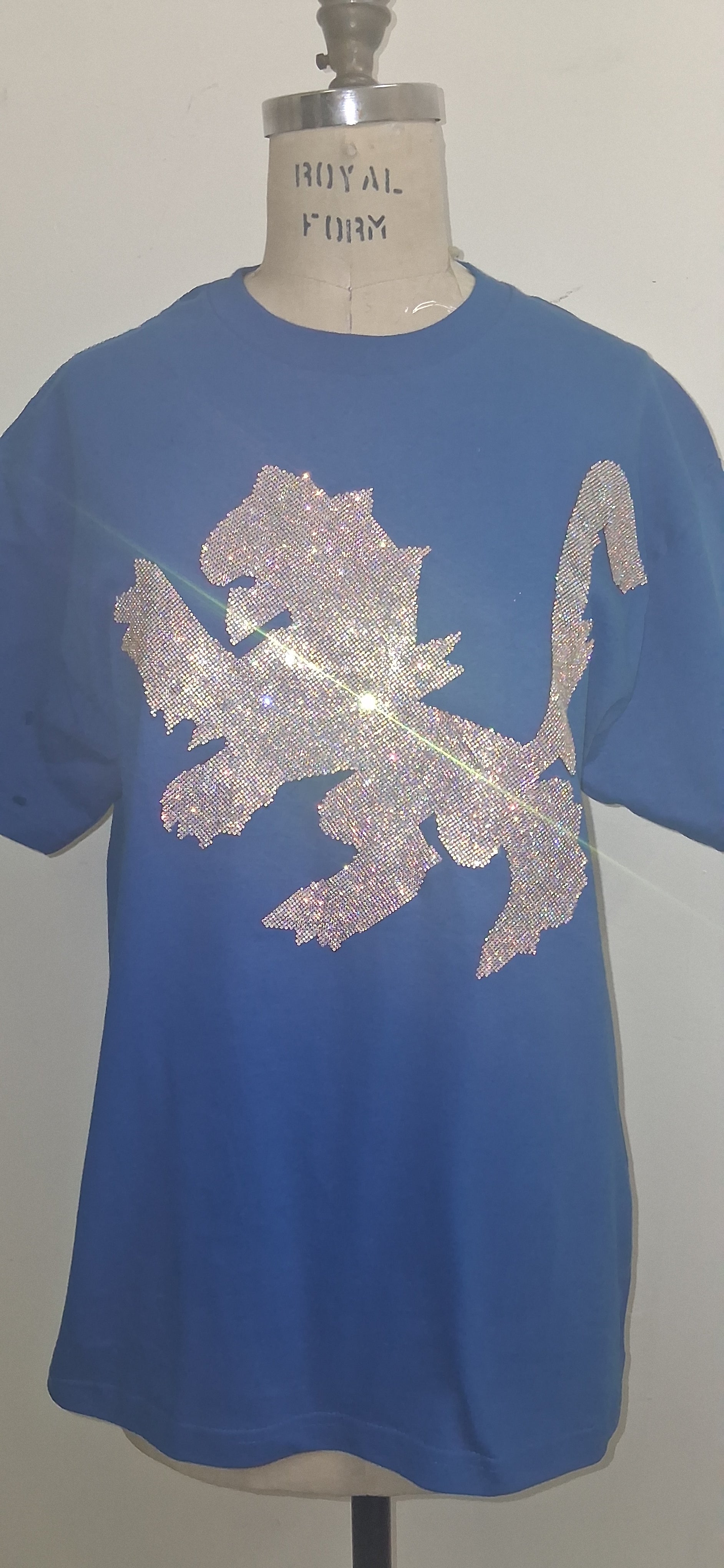 GLAMOROUS CRYSTALS LION T-SHIRT